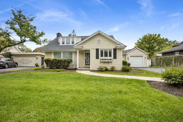 61 HARRIS AVE, Clarendon Hills, IL 60514