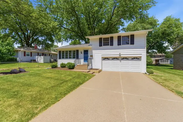 1912 E 31st ST, Davenport, IA 52807