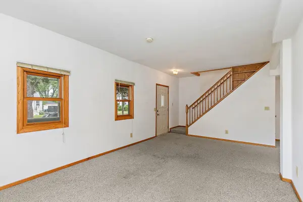 1302 State ST, Dekalb, IL 60115