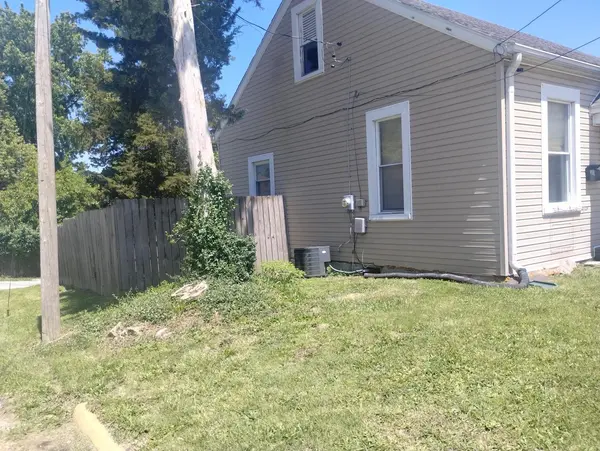 200 E Chestnut ST, Anna, IL 62906