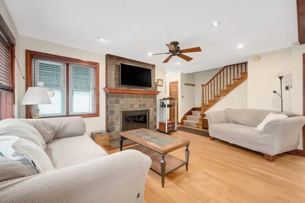 6217 S Mason AVE, Chicago, IL 60638