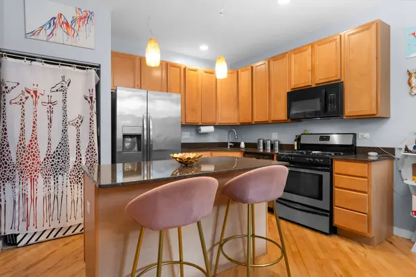 3222 W Beach AVE #GB, Chicago, IL 60651