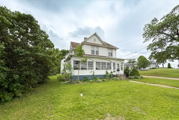 308 E 2nd ST, Rock Falls, IL 61071