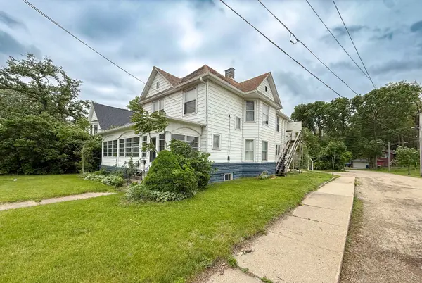308 E 2nd ST, Rock Falls, IL 61071