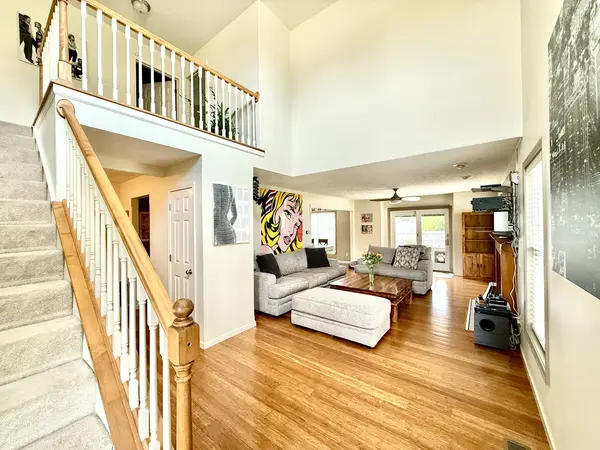 2 PARSLEY DR, Savoy, IL 61874