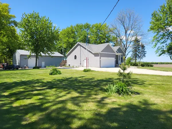 4509 Island RD, Harvard, IL 60033