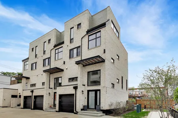 2247 N Rockwell ST #1, Chicago, IL 60647