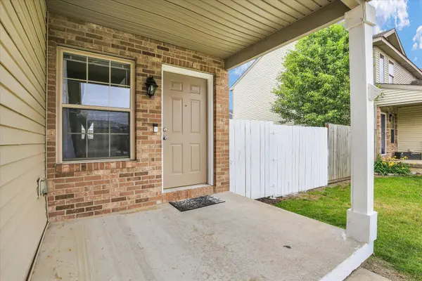 3715 Boulder Ridge DR, Champaign, IL 61822