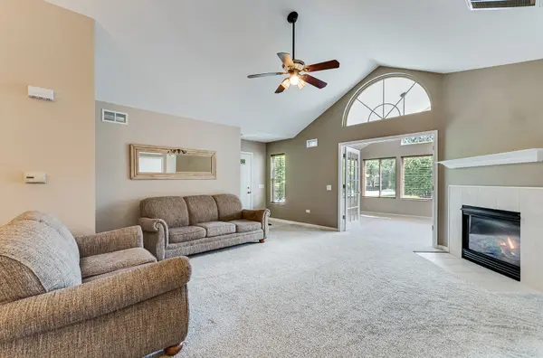 1920 TIMBERS EDGE CIR #1920, Joliet, IL 60431