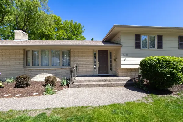 2430 E Columbia AVE, Davenport, IA 52803