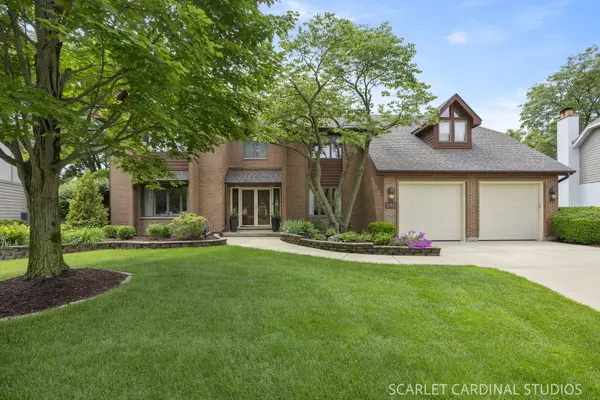 809 Glenmore CT, Naperville, IL 60540