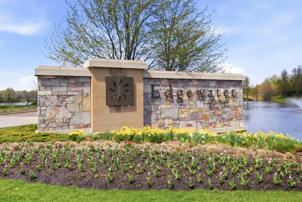 845 Butterfly Field DR, Elgin, IL 60124