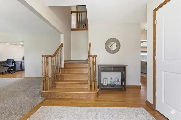 7630 Prestwick DR, Tinley Park, IL 60477