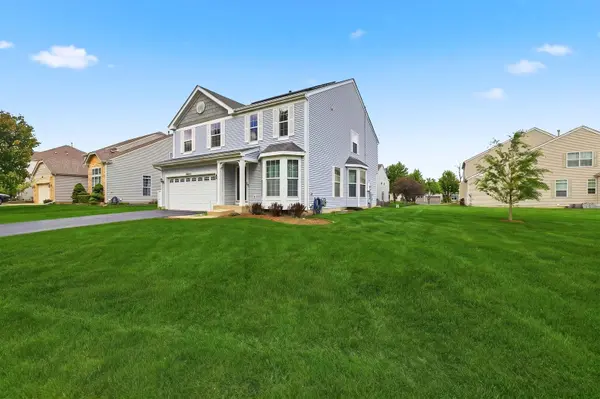 10664 Oregon TRL, Huntley, IL 60142