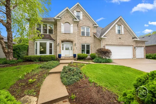40W174 Jack London ST, St. Charles, IL 60175
