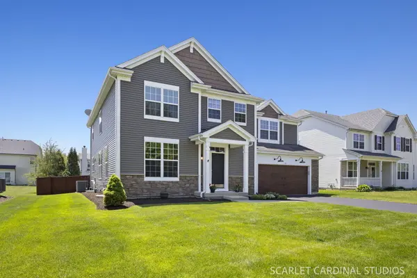 147 Linden DR, Oswego, IL 60543
