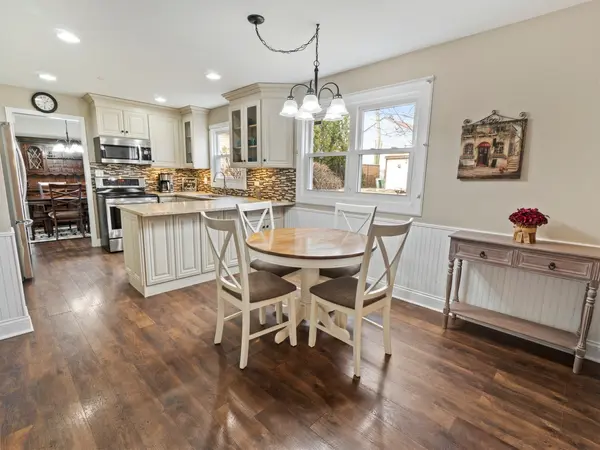 11612 Davey DR, Huntley, IL 60142
