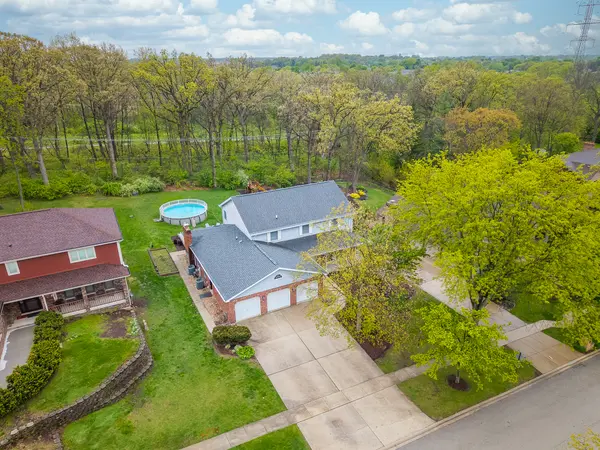 13421 W Oakwood CT, Homer Glen, IL 60491