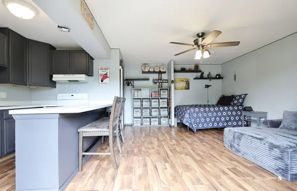 22 Jamaica Colony #8, Fox Lake, IL 60020