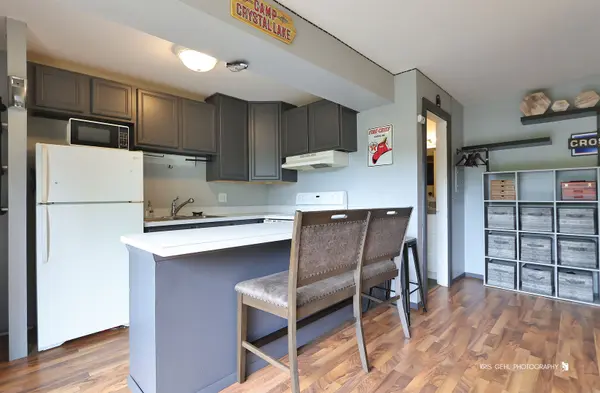 22 Jamaica Colony #8, Fox Lake, IL 60020