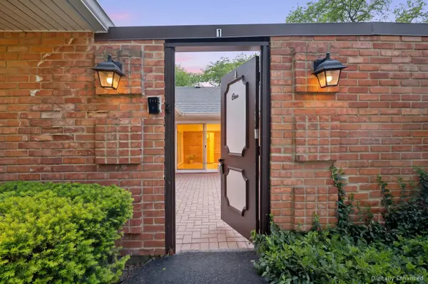 1 Carlisle on Duxbury CT #0, Rolling Meadows, IL 60008