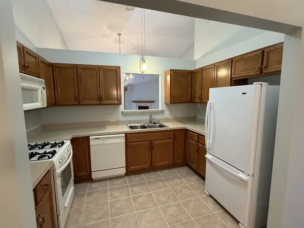 2530 Par Four CT #C, Joliet, IL 60436