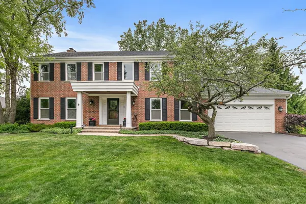 380 Covington DR, Barrington, IL 60010