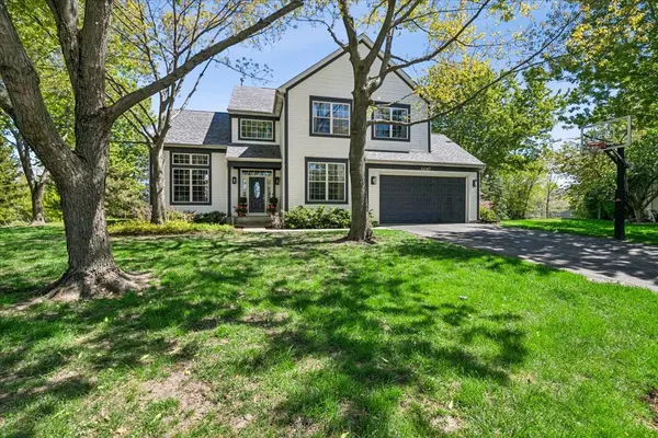 14087 Glenwood CT,  Libertyville,  IL 60048