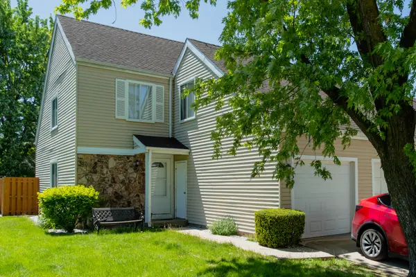750 Crescent WAY, Hanover Park, IL 60133