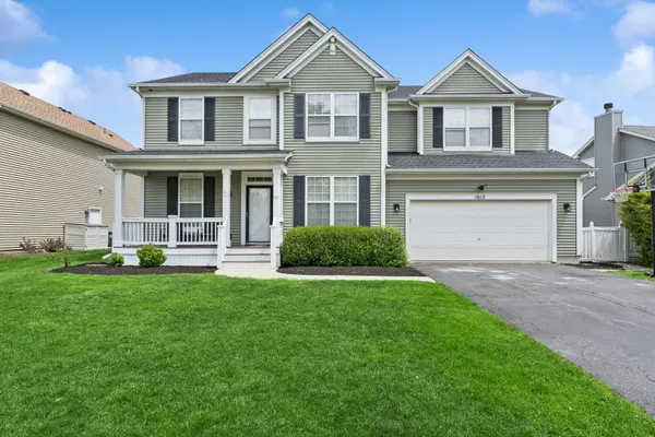 1013 Club Lake DR, Antioch, IL 60002