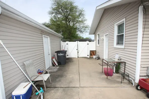 2607 Crestview DR, Bettendorf, IA 52722