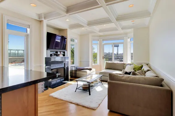 2022 N Wood ST #3N, Chicago, IL 60614