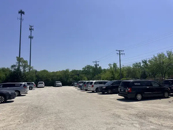 96 Honing RD, Fox Lake, IL 60020