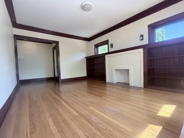 5559 S Blackstone AVE #2, Chicago, IL 60637