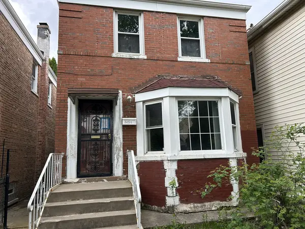 3854 S Albany AVE, Chicago, IL 60632