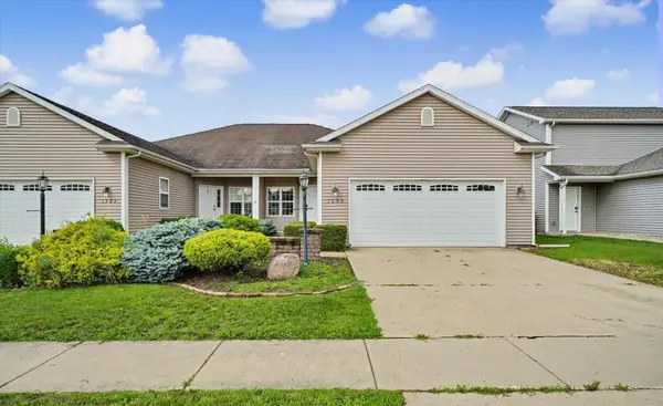1505 Stonebluff CT, Champaign, IL 61822