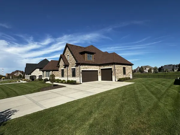 23241 Sunburst PT, Frankfort, IL 60423