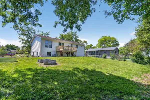 418 Charlestown DR, Bolingbrook, IL 60440