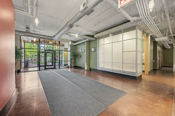 2323 W Pershing RD #519, Chicago, IL 60609