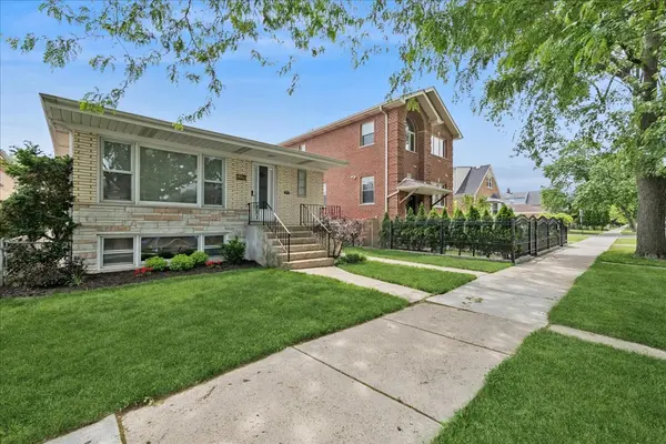 4211 N Melvina AVE, Chicago, IL 60634