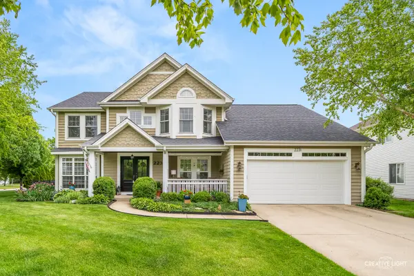 2231 Snow Creek RD, Naperville, IL 60564