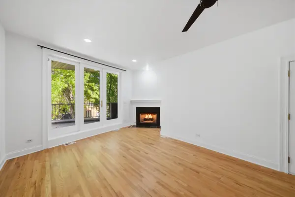 1229 N Campbell AVE #2, Chicago, IL 60622