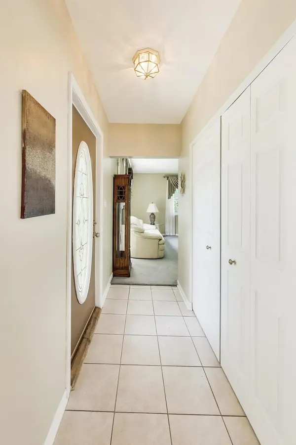 24W066 St Charles RD, Wheaton, IL 60187