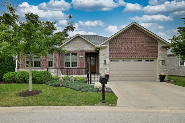 204 Donmor DR, Bloomingdale, IL 60108