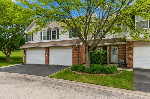 9203 W Westinghouse CT, Mokena, IL 60448