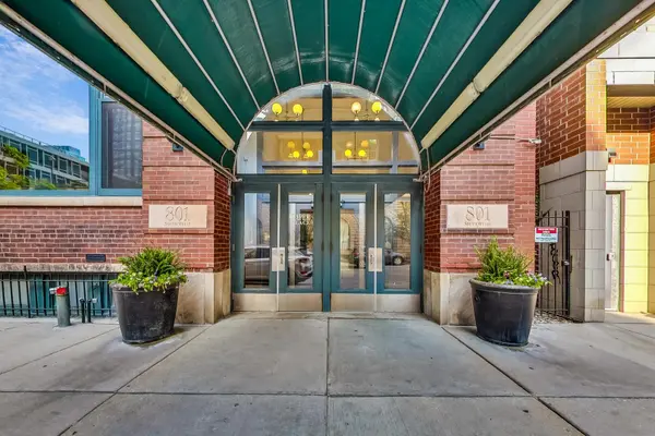 801 S WELLS ST #208, Chicago, IL 60607