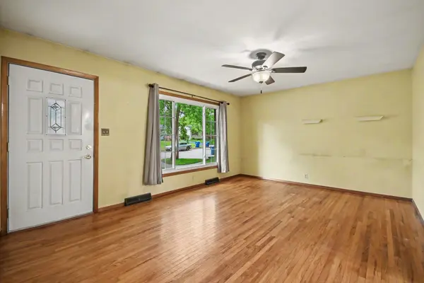 331 E Dresser RD, Dekalb, IL 60115