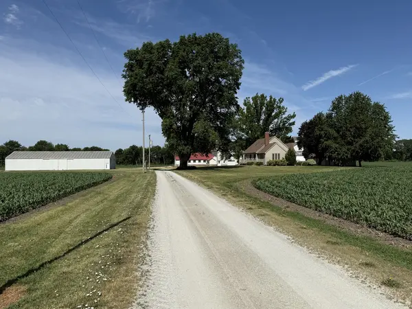 311 Stouffer RD, Sterling, IL 61081
