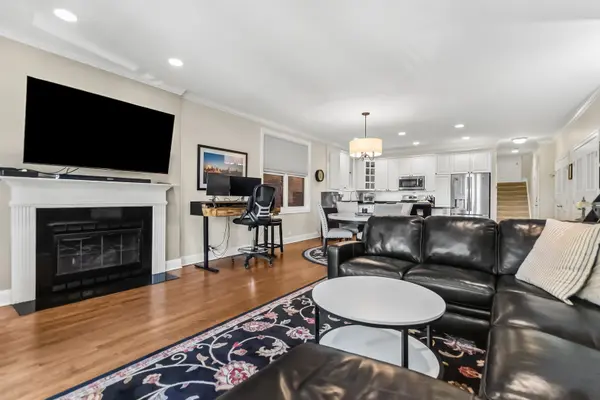 3843 N SOUTHPORT AVE #3N, Chicago, IL 60613