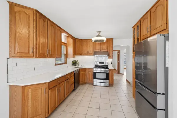8600 W Ainslie ST, Norridge, IL 60706